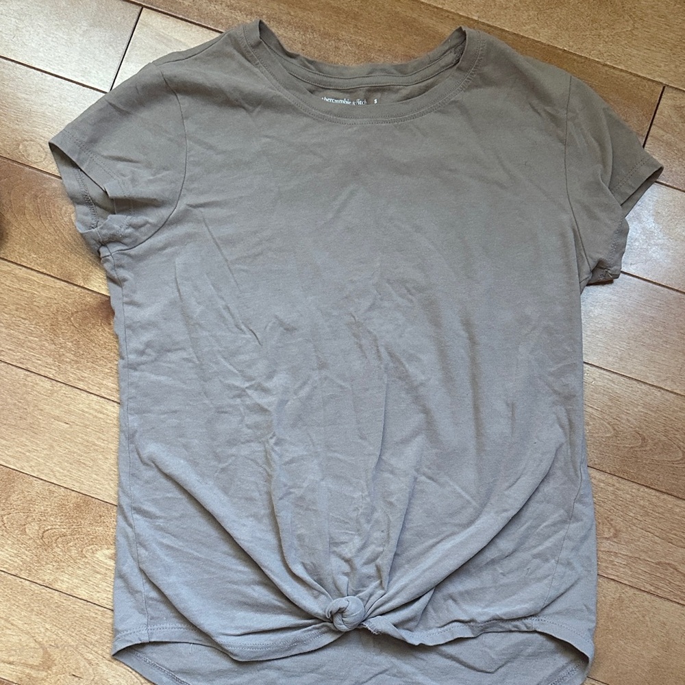 Abercrombie brown, knot front soft A&F tee